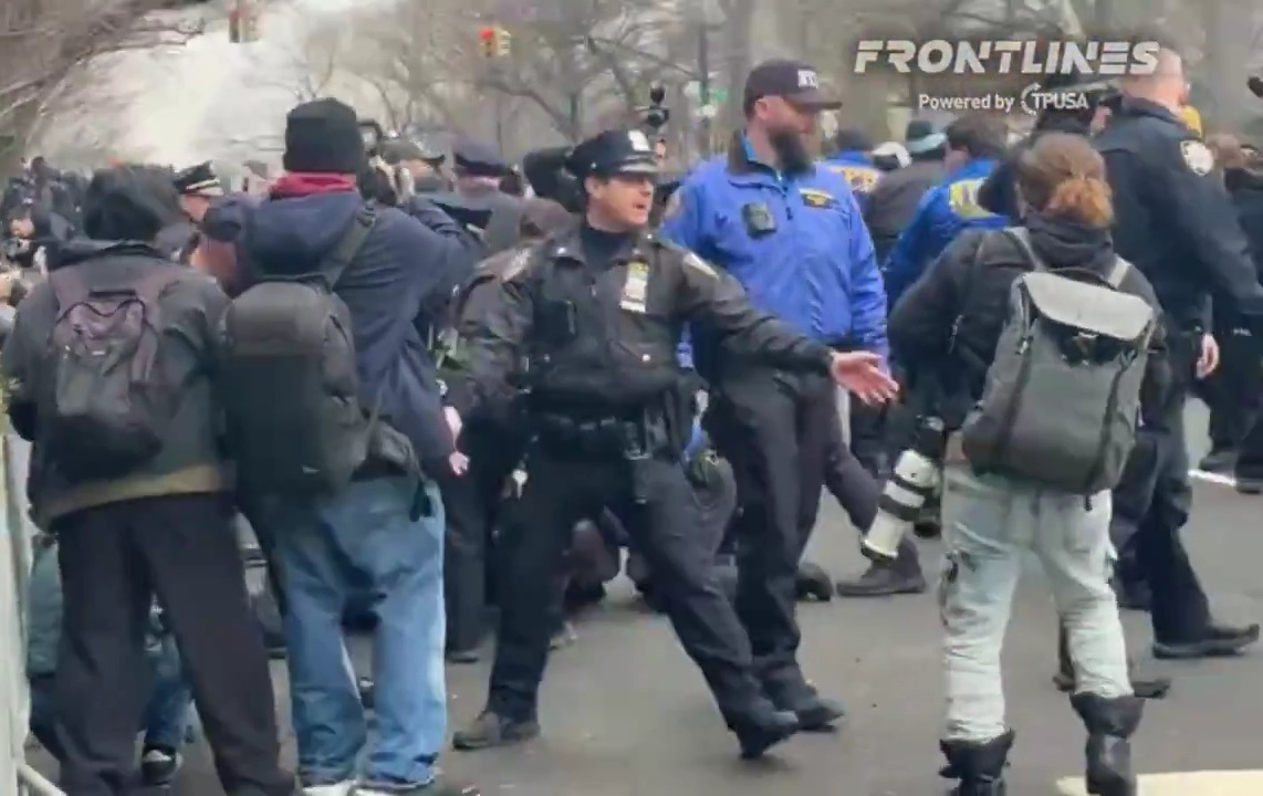 NYPD just tackled a man who allegedly set off a homemade smoke bomb.