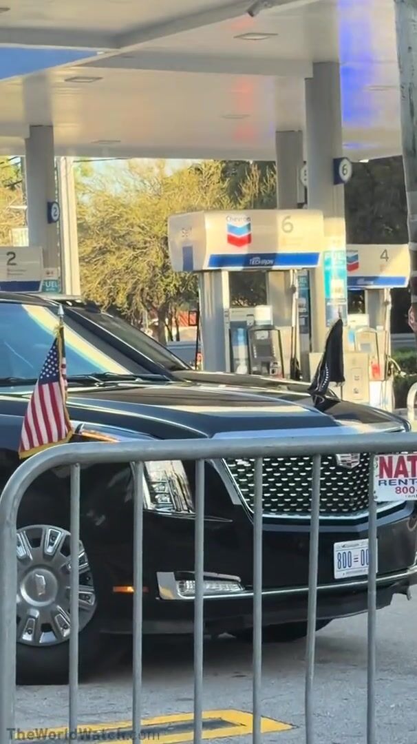 How is this a Real Secret Service Agent!… She looks 12