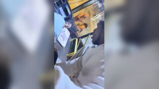 A bus belonging to the Translicsa company was shot at in San Martín de Porres: the driver received at least three shots.