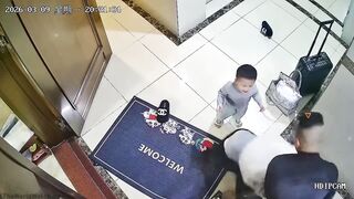 Scumbag Dad of the Year goes to