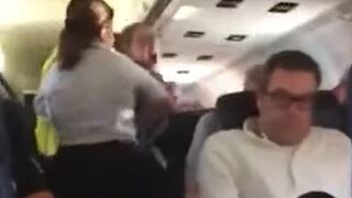 Lunatic Girlfriend is Broken up with Mid-Flight and goes INSANE