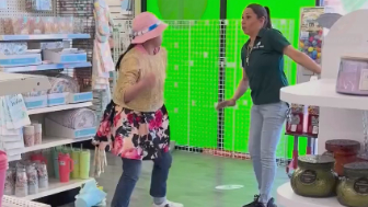 Asian woman completely loses it in the store over a $6 charge difference