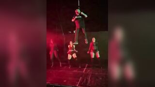 UK Rapper Passes Out Mid-Performance in Chicago