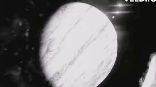 Leaked Voyager Video from the 70's Shows Alien Activity. (If you believe the globe model)