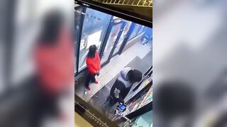 This Video Being Posted as a PSA to Always be Aware of Your Surroundings.