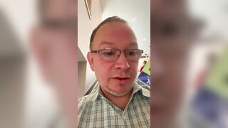 Guy Explains what he Saw at CPAC.... What a Shame!! Republicans are going to get Slaughtered in November.