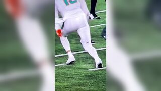 OUCH: You Can See Dolphins Linebacker Jaelan Phillips Achilles Heel Snap Off.... (Not for the Squeamish)
