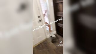 More man to pick up their phones and record their girlfriend/wives when they lose it!