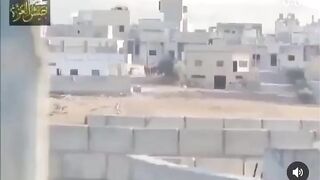 Entire Platoon in Syria having a Pow-Wow get Direct Hit from Missile