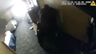 Connecticut Police Shoot Mom with her Kids in the Hotel Room (New)