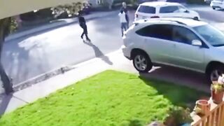 2 Thugs Each with a Gun get Destroyed by Unarmed BadAss