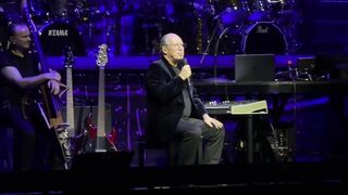 Film composer Hans Zimmer goes on an anti-Trump rant during the middle of a concert