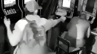 Big Money! Man Playing the Slot Machines didn't Know What Happened