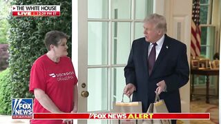 President Trump is sparking up a conversation with the delivery driver who delivered