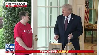 President Trump is sparking up a conversation with the delivery driver who delivered