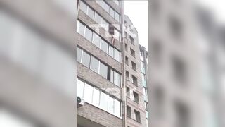 Naked Man trying to Escape? or Suicidal? Watch How he Lands Ive Never Seen anyone Land like that