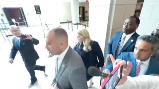 HAKEEM JEFFRIES JUST PANICKED AND RAN!