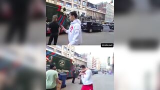 Aloo-at-bar ... Sneako just got got Sneako'd while streaming in NYC