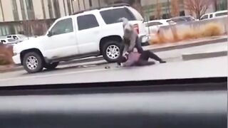 Dude Shows us How To Handle Protesters Blocking Your Car.