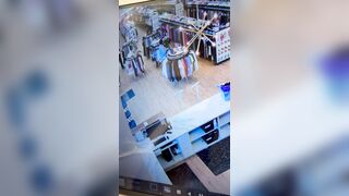Wild video shows car narrowly missing shopper after ramming throughOklahoma City Stor