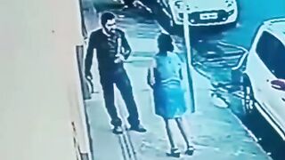 Shock Video shows Man Kill his Girlfriend then Shoot Himself Dead in the Street