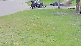 15 Year Old Girl attempts to Rob a Pregnant Woman pushing a Stroller