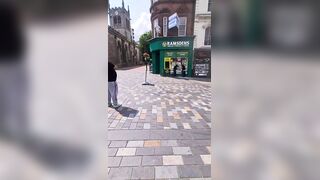 Three Masked Individuals Attempted Robbery During Daytime In UK