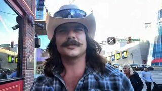 Mr.Chud shows how often he gets pressed while doing Irl content in Down Town Nashvill