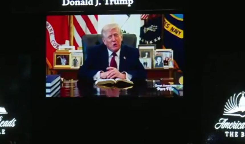 President Trump just READ THE BIBLE from the Oval Office and made every Christian voter acros