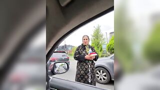 UK: Migrant women washing cars without permission and expecting payment