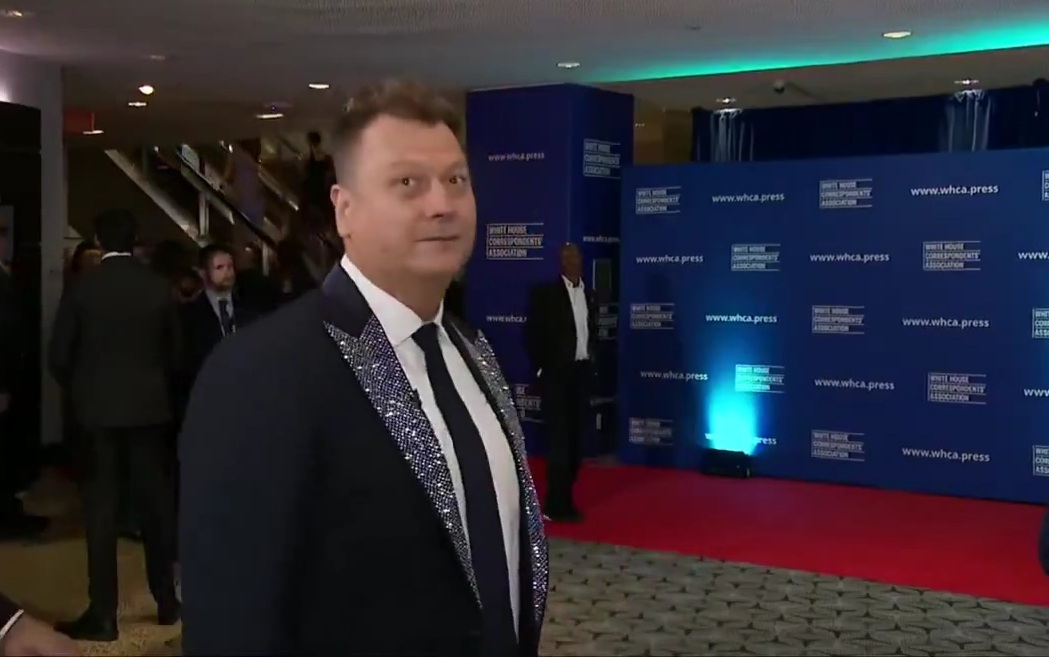 Fox reporters were caught on a hot mic joking about the horrific security measures