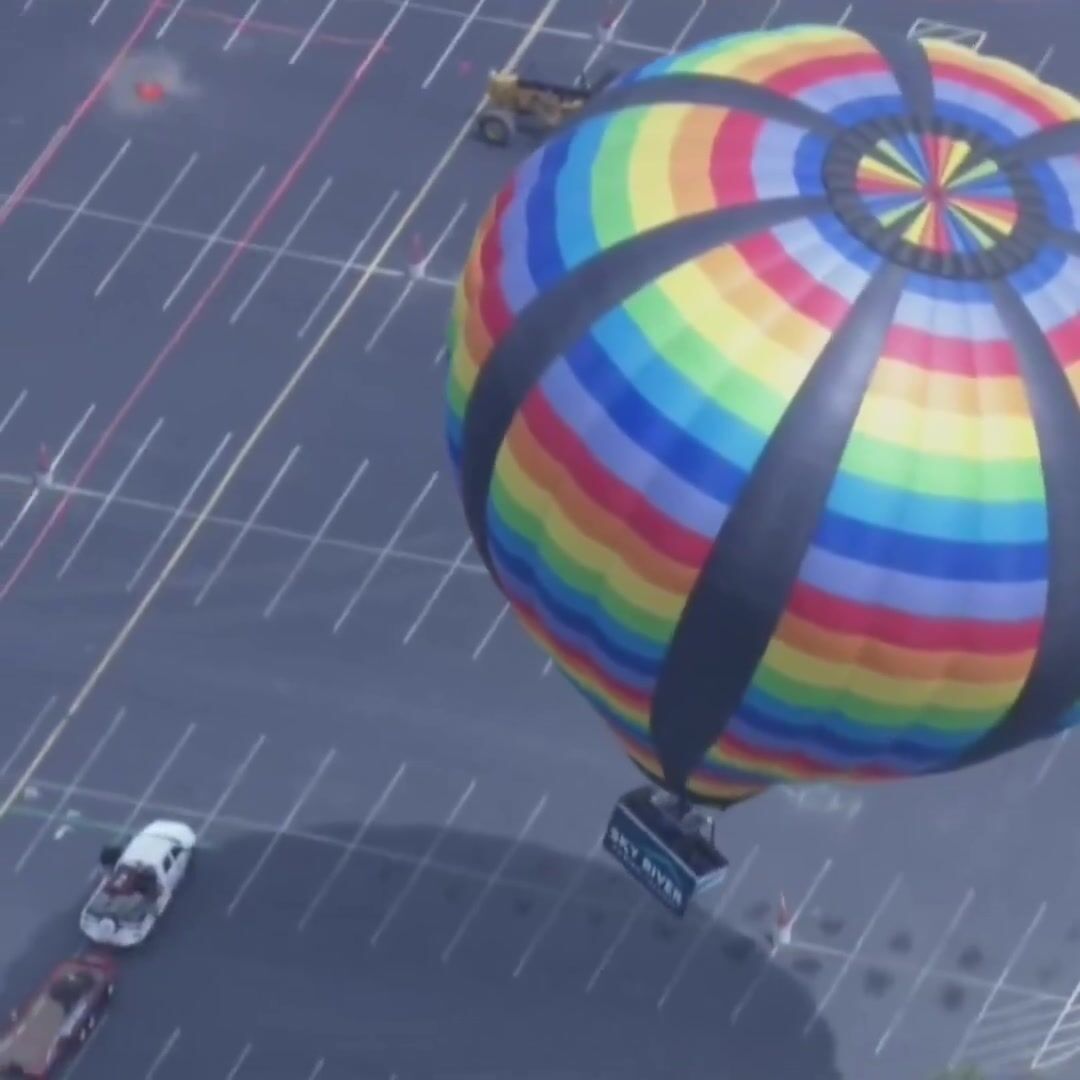 Hot air balloon slams into casino in California