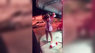 Video shows Brazilian Woman Collapse after being Stabbed outside Bar, She went out Fighting