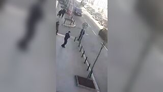 Russian Maniac Slices his Own Neck Repeatedly to Avoid Capture