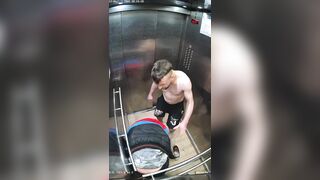 Russian Drinking Buddy Beats his Friend Half to Death in Elevator