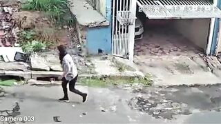 Woman in Brazil Attacked by Her Ex Fatally Stabbed in Neck..Man Kills Attacker but too Late (Watch Full Video)