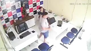 Man Beating Up his Girlfriend Turns the Gun on Himself instead of Her