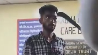 Man is forced to wait for emergency treatment with a sickle lodged in his skull