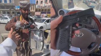 Imagine buying a Glock like you're buying a bottle of water at a red light