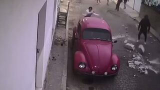 Brawl Between Families in Puebla Ends with Bricks and Stones: Inside the Violent Confrontation