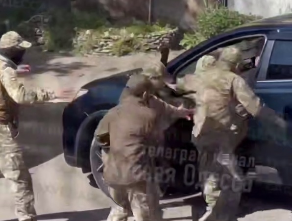 In Odesa, a man in a panic rammed two cars in an attempt to escape from the TCC. However, a chase ensued. The draft dodger's subsequent fate remains unknown.