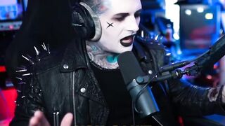 Punks are retarded now. Leftism infected it and ruined it.