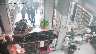 People set fire to shop