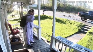 Distracted driver slams into school bus in upstate NY