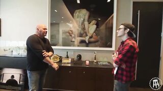 Dana White once sent $200,000 for an unknown gift which turned out to be an erotıc p