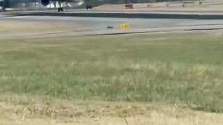 Qatar Airbus hit with strong winds landing at Atlanta airport