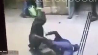 Footage of the Attack at the Paris North Station, Algerian Immigrant Stabbed 6 People