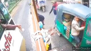 Bangladesh: Taxi Driver...Just Watch Both Angles its a Brutal Multiple Fatality