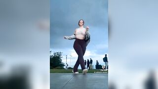 Super Bowl Sunday! This PAWG Girl Dances Beautifully