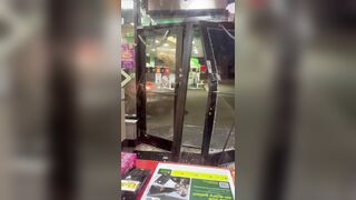 Burglars crash car into gas station, steal ATM in Chicago